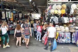 PALENGKE: Definition of the Tagalog word palengke in English..